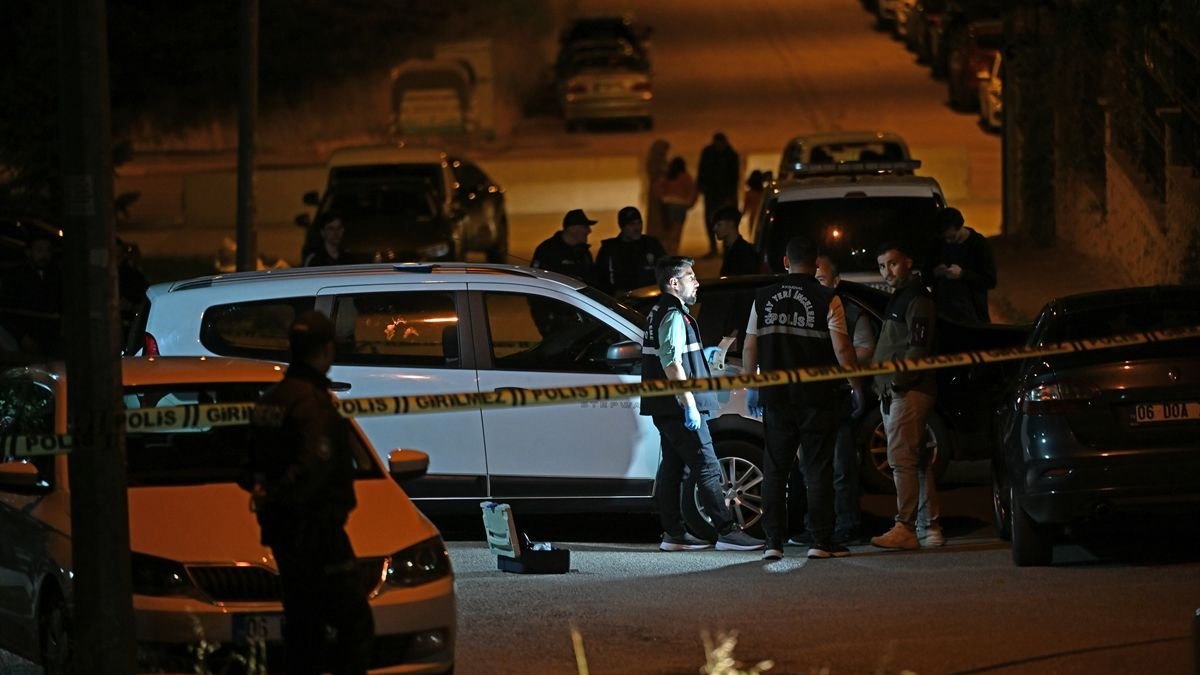 Ankara’da kız isteme kavgasında 1 polis memuru öldü